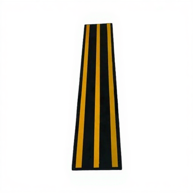 Reflective UV light Protected Yellow Strip Flat Pattern Rubber Wall Guard
